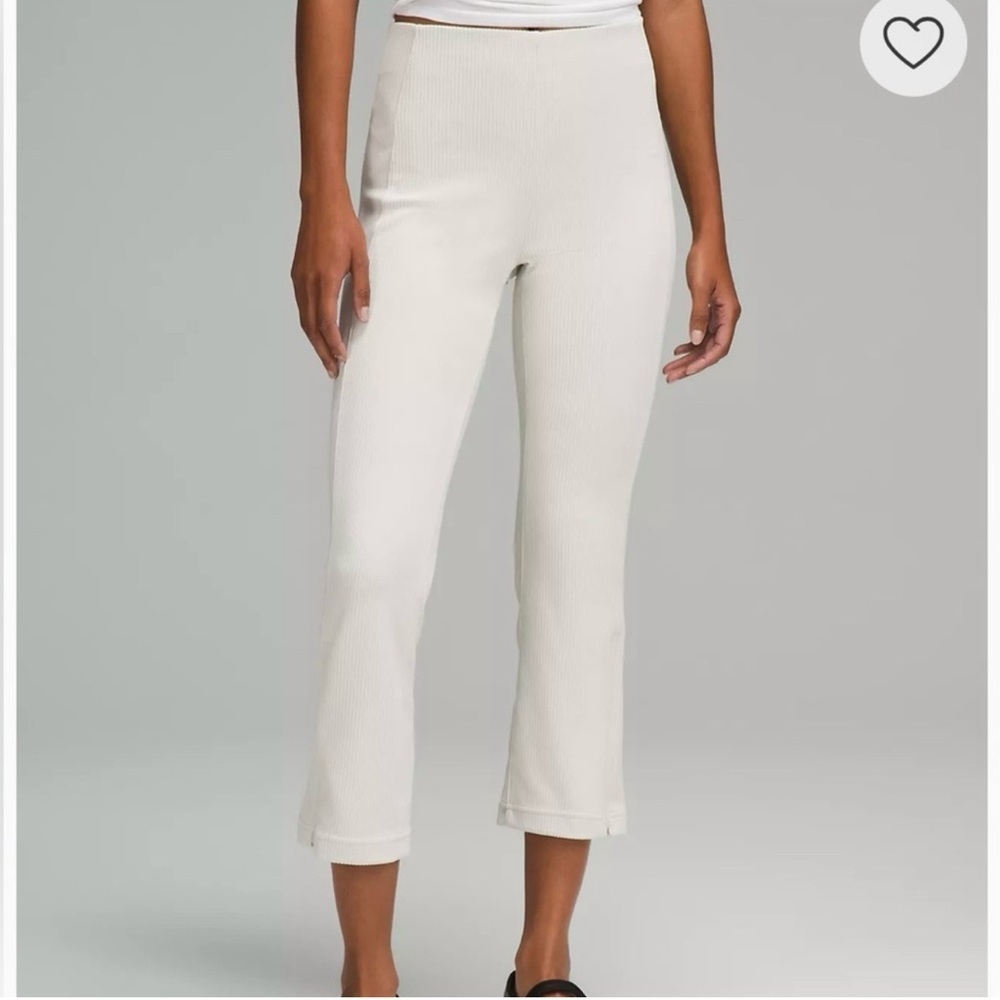 Lululemon Ribbed Softstreme Zip-Leg High-Rise Cropped Pant Legging 25" in Bone